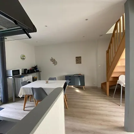 Maison Centre Bourg 公寓